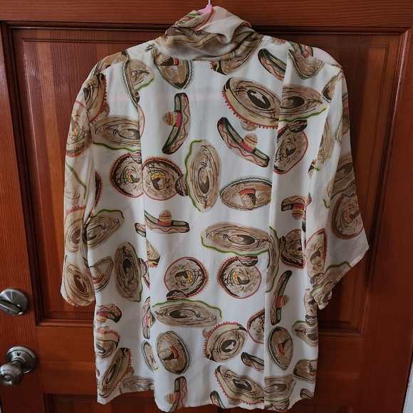 Sandra Roth Short Sleeve Blouse - Picture 5 of 7